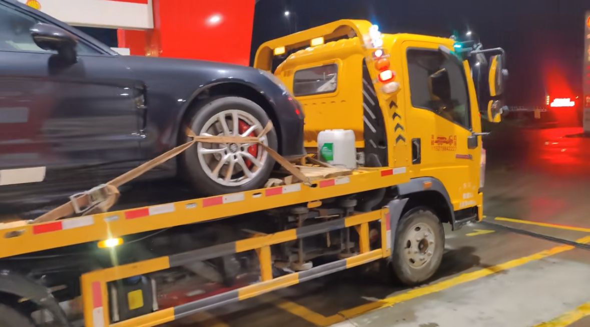 宜春行车途中遇到突发状况该如何呼叫道路救援？